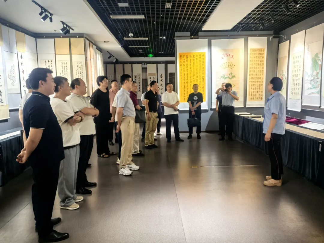 莒地金石碑拓研讨会在莒州博物馆召开